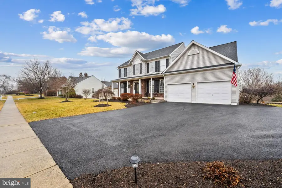 329 Braeburn Ct, Walkersville, MD 21793 - #2