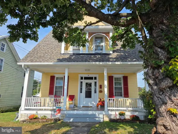 19 N Carroll St, THURMONT, MD 21788