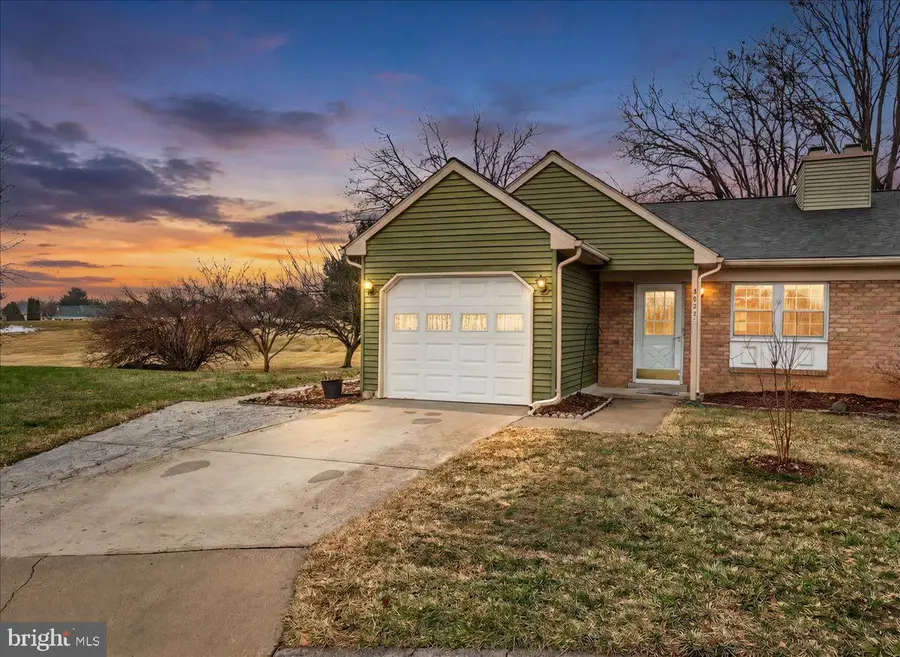 5823 Box Elder Ct, Frederick, MD 21703 - #2