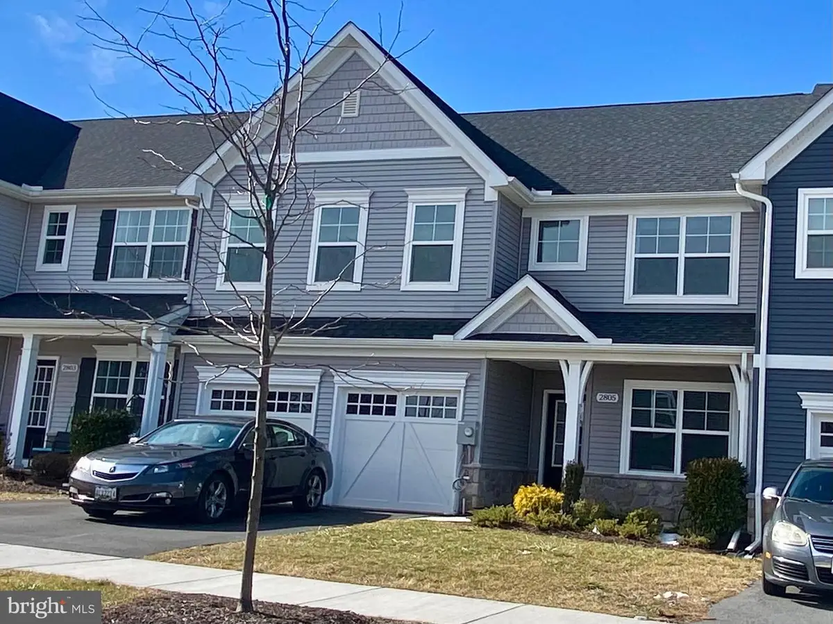 2805 Hillfield Dr, Frederick, MD 21702 - #1