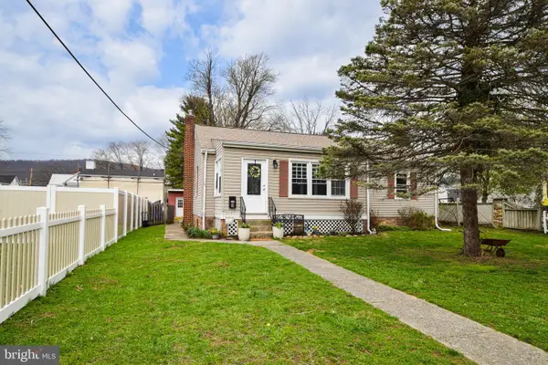 9 Lombard St, THURMONT, MD 21788