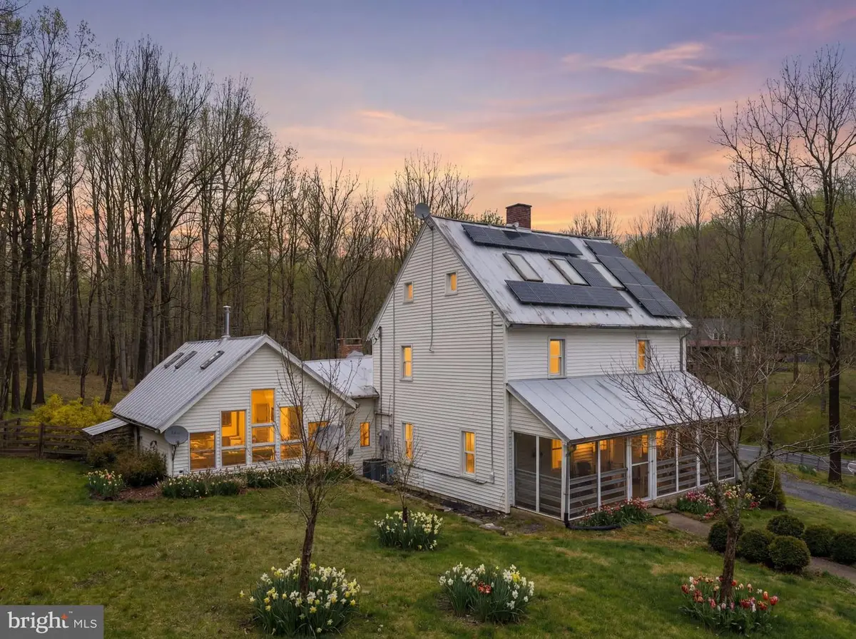 7456 Eylers Valley Flint Rd, Thurmont, MD 21788 - #1