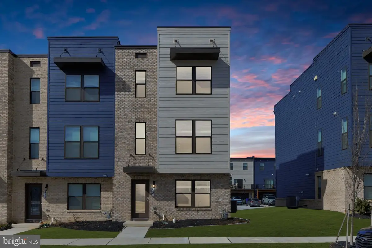 457 Tiller St, Frederick, MD 21701 - #1