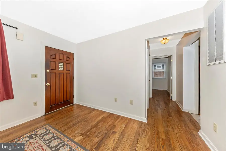 502 Military Rd, Frederick, MD 21702 - #2