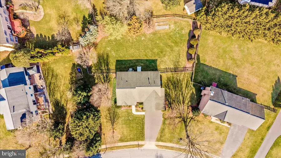 201 Wellesley Ct, Walkersville, MD 21793 - #2