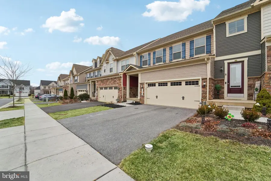 1211 Pennington Dr, Brunswick, MD 21716 - #3