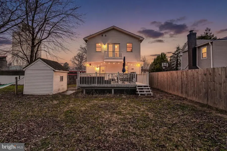 4 Pennsylvania Dr, Walkersville, MD 21793 - #2