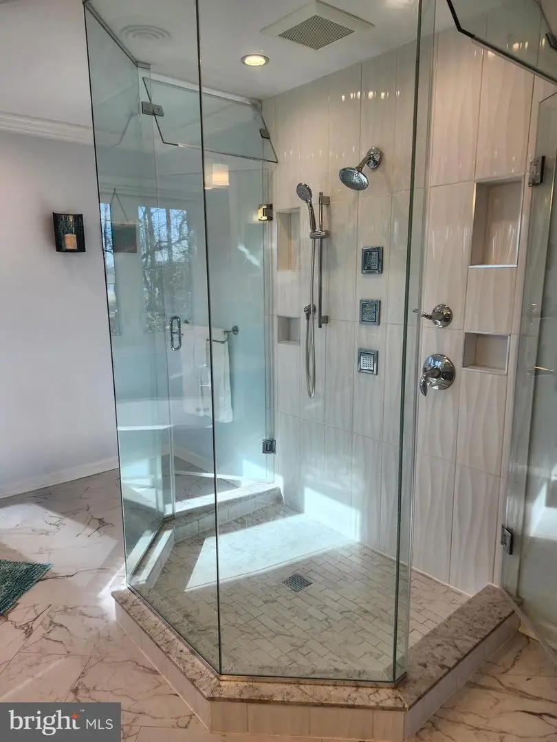 4750 Marianne Dr, Mount Airy, MD 21771 - #2