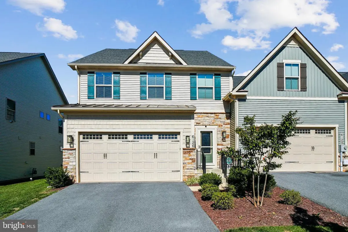 6126 Dock St, Frederick, MD 21703 - #1