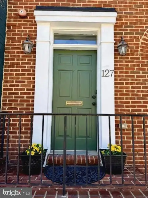 127 S Market St, Frederick, MD 21701 - #1