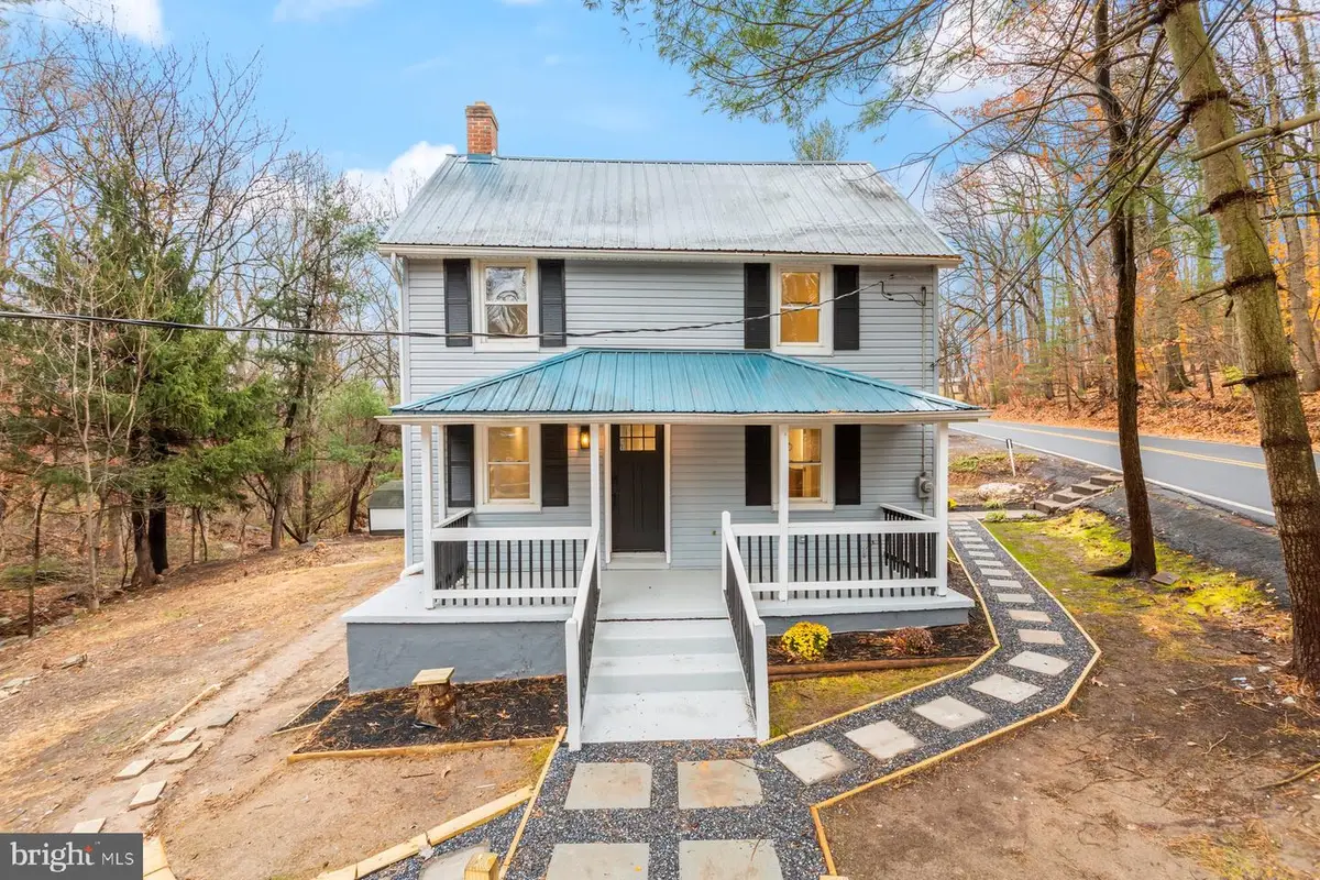 4810 Old Swimming Pool Rd, Frederick, MD 21703 - #1