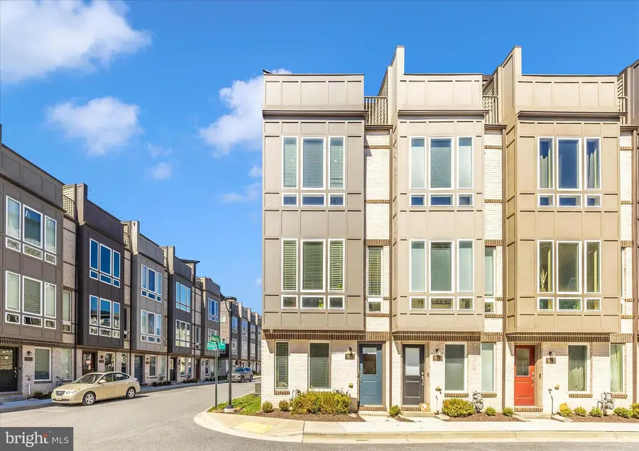 1403 Bexley Ln, Frederick, MD 21701 - #2