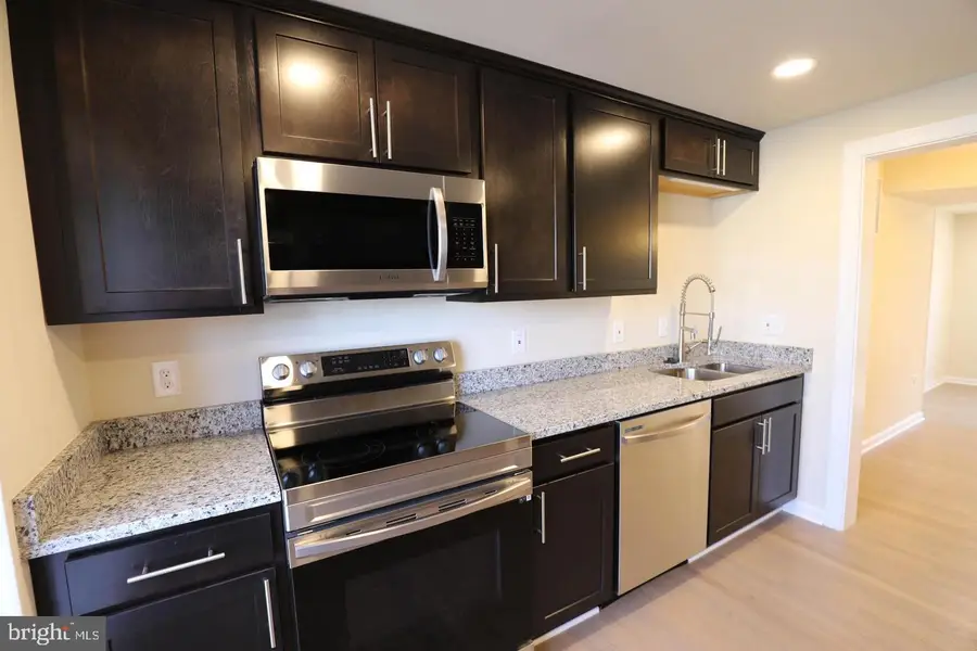 8006 Harbor Pl, Frederick, MD 21701 - #3