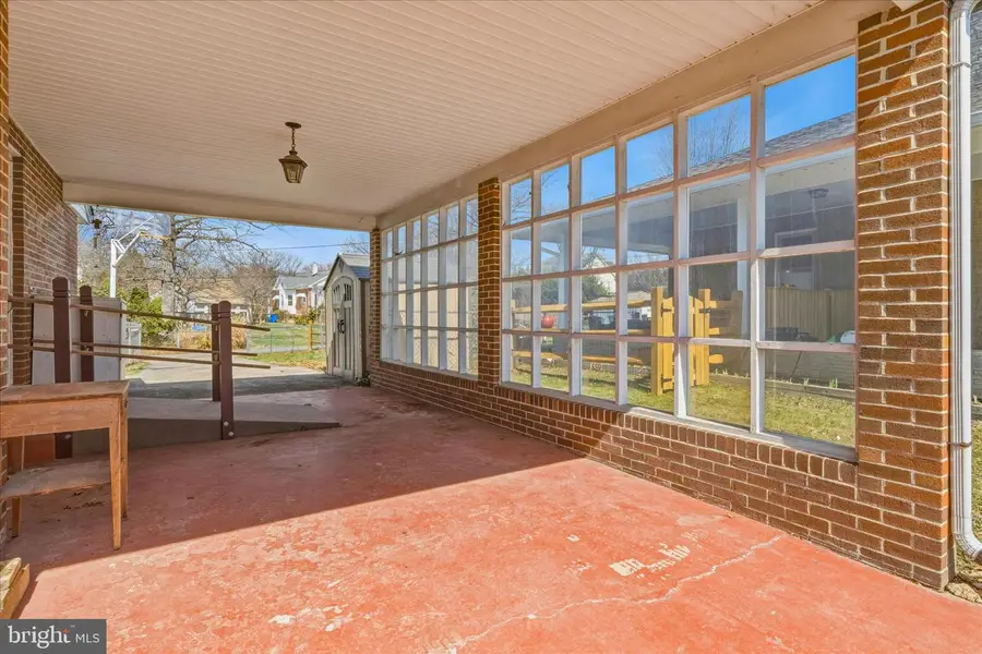 615 Taney Ave, Frederick, MD 21702 - #3