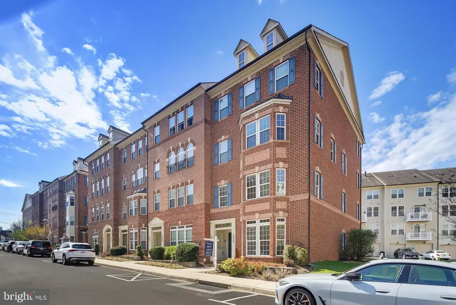 3696 Holborn Pl #3696, Frederick, MD 21704 - #3