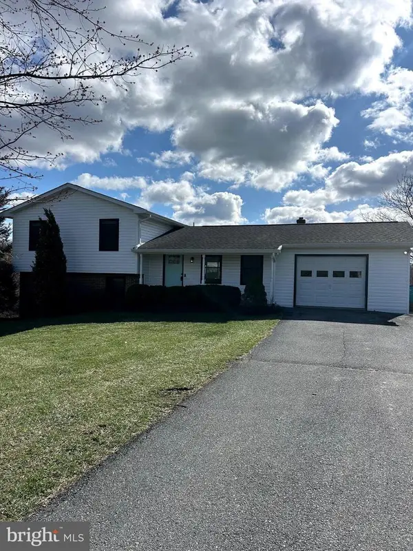 7996 Serenity Ct, FREDERICK, MD 21701