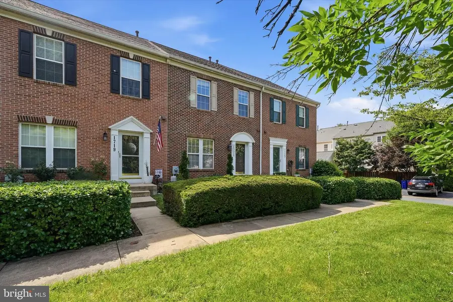 1721 Algonquin Rd, Frederick, MD 21701 - #2