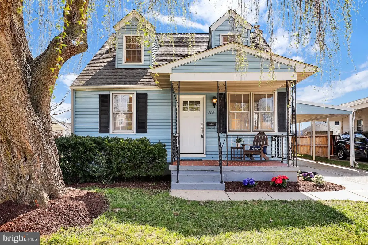 318 Willow Ave, Frederick, MD 21701 - #1