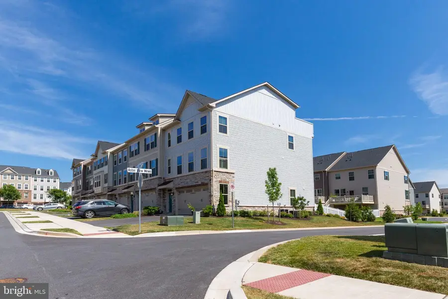 6150 Aster View Ln, Frederick, MD 21703 - #2