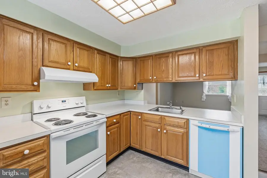 232 Canfield Ter, Frederick, MD 21702 - #3