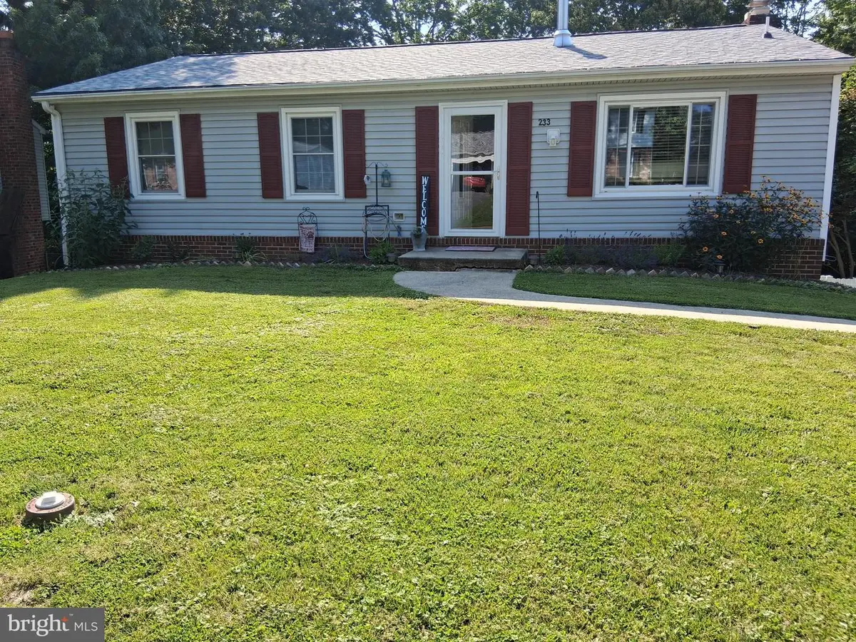 233 Wintergreen Ln, Brunswick, MD 21716 - #1