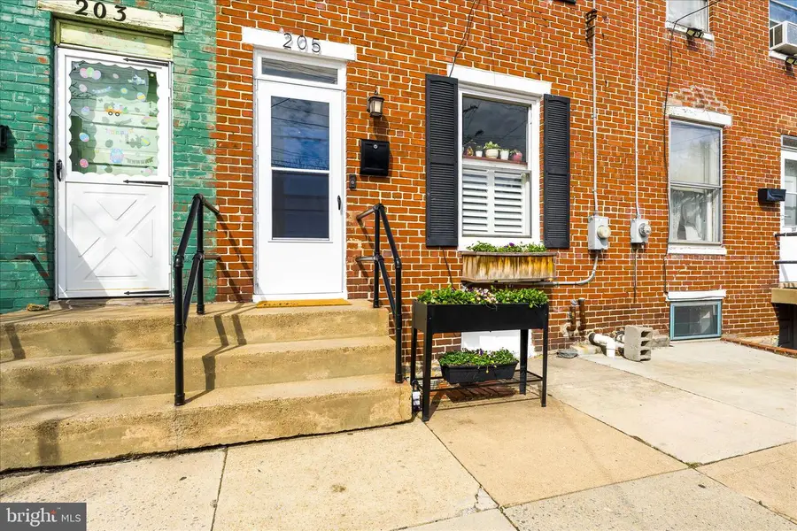 205 E 4th St E, Frederick, MD 21701 - #2