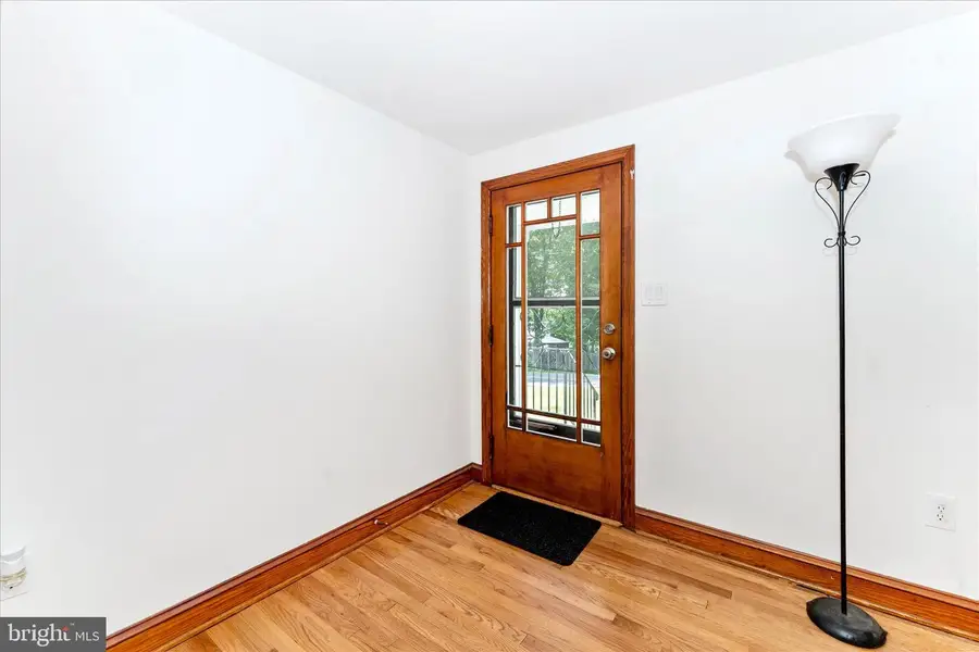 7716 Edgewood Church Rd, Frederick, MD 21702 - #3