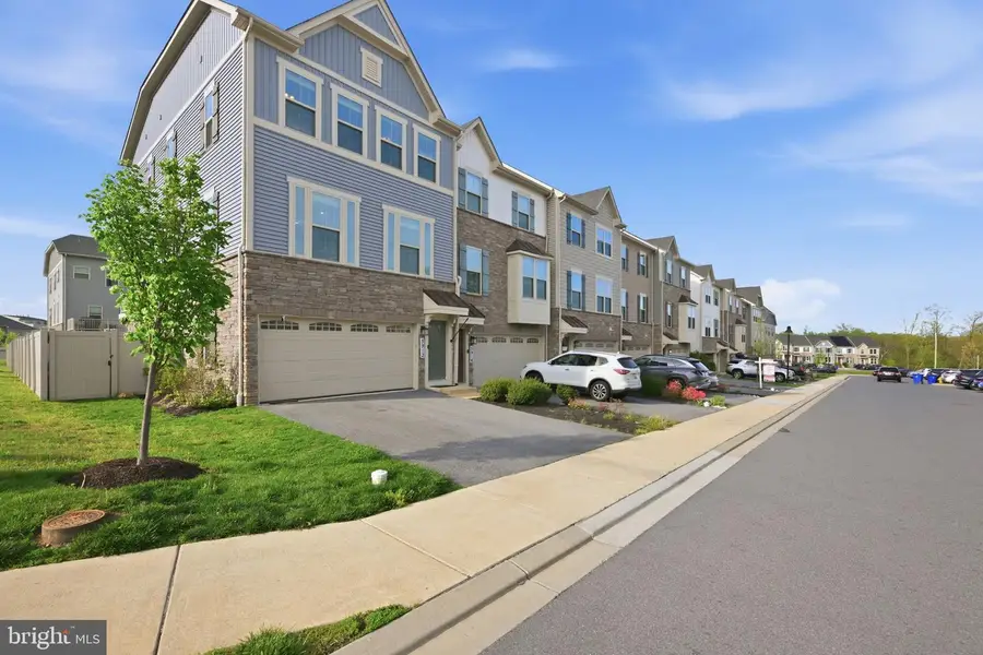 5912 Pecking Stone St, New Market, MD 21774 - #2