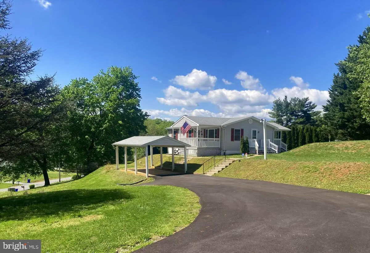 3624 Kemptown Church Rd, Monrovia, MD 21770 - #1