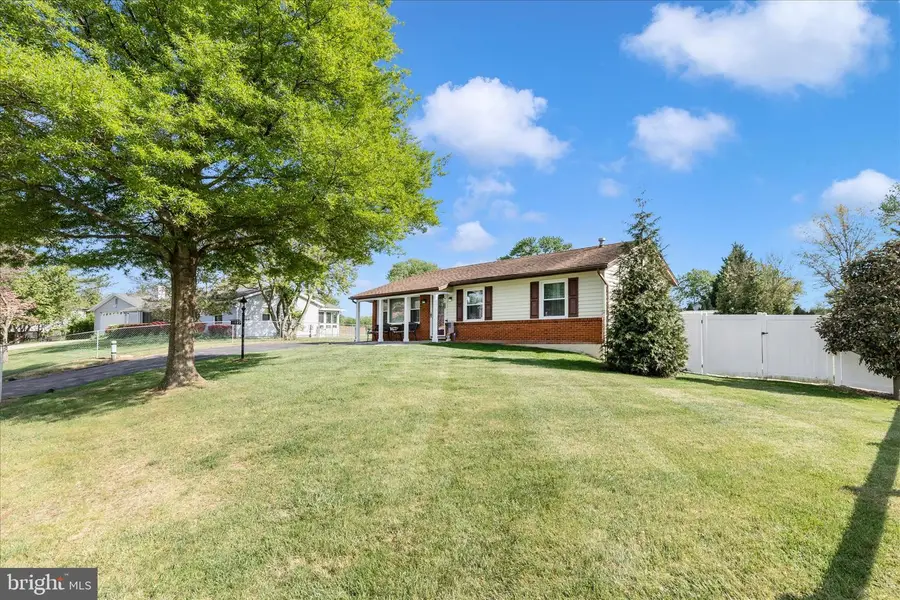 3895 Gibbons Rd, Point Of Rocks, MD 21777 - #2