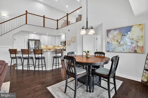 5742 Meadowood St #402, NEW MARKET, MD 21774