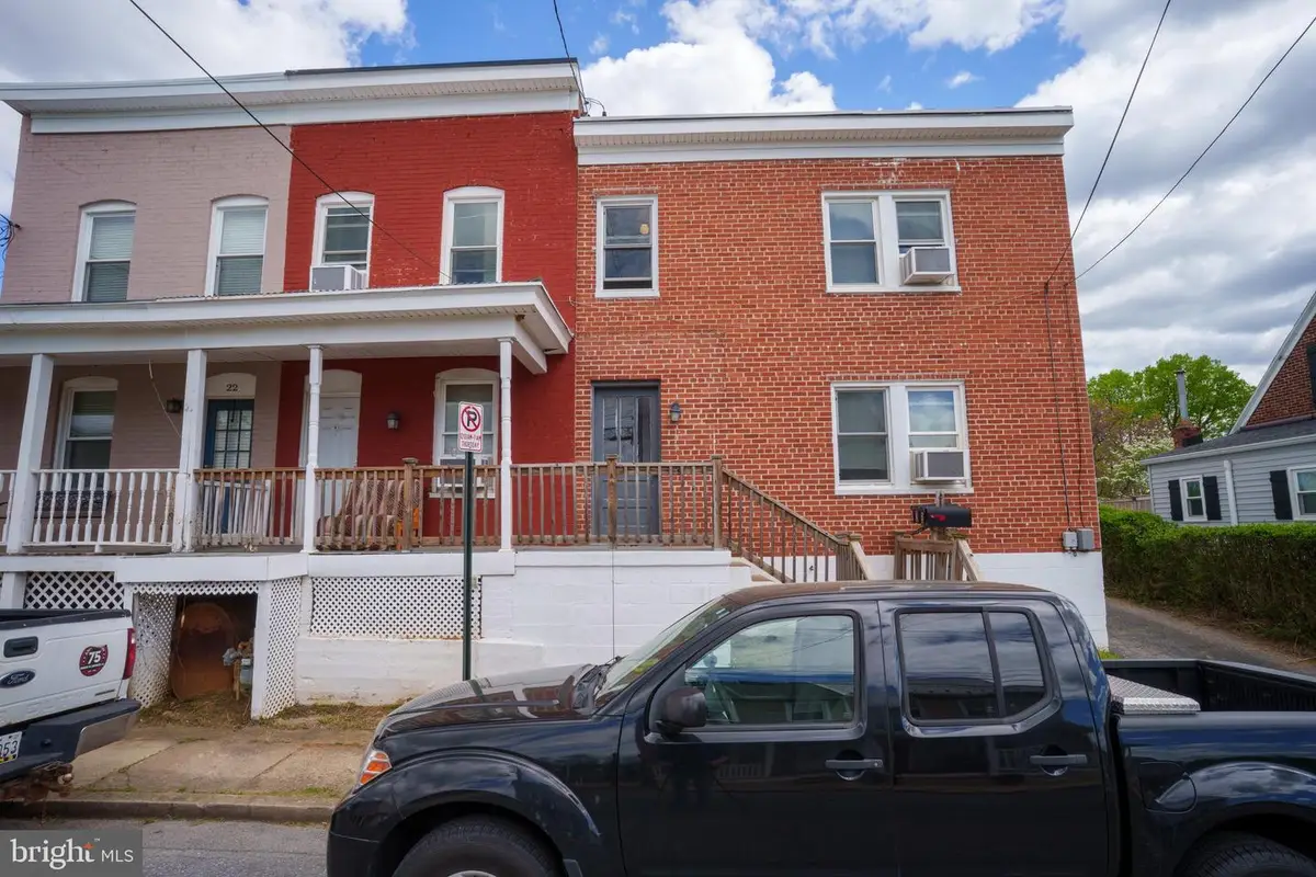 24 Hamilton Ave, Frederick, MD 21701 - #1