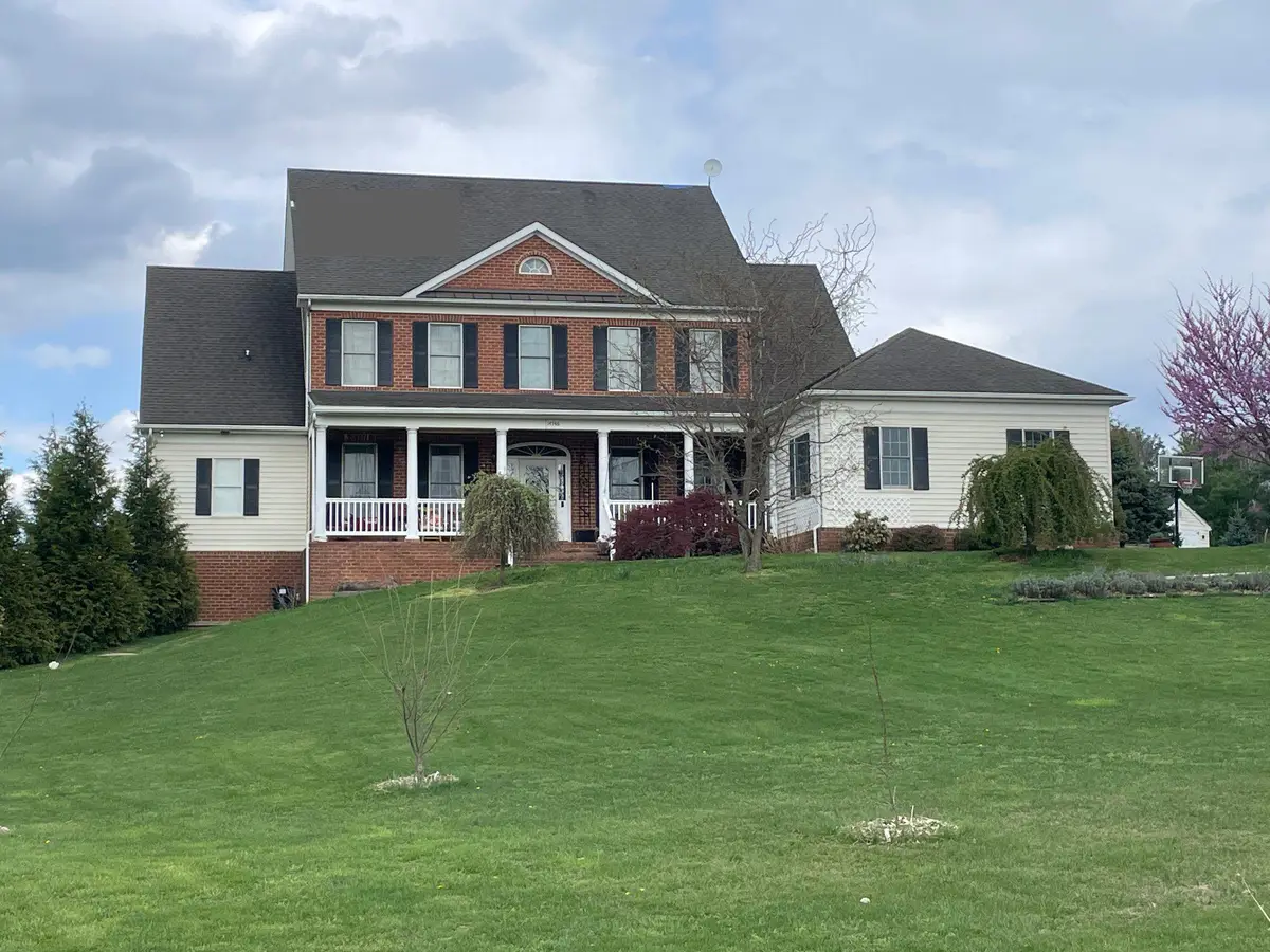 14746 New Windsor Rd, New Windsor, MD 21776 - #1