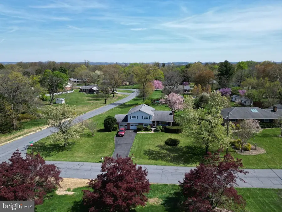 7935 Edgewood Farm Rd, Frederick, MD 21702 - #3