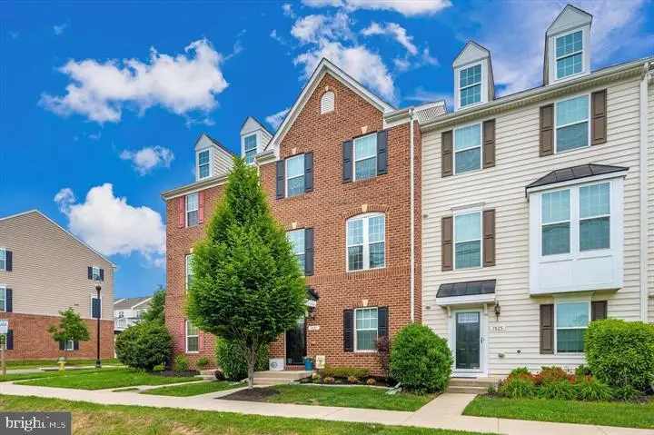 7827 Wormans Mill Rd, Frederick, MD 21701 - #1