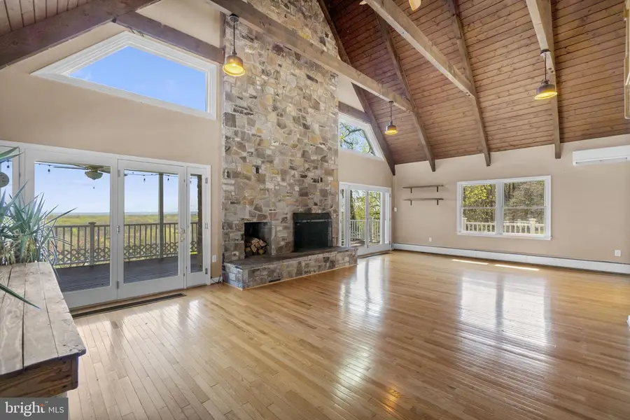 10812 Putman Rd, Thurmont, MD 21788 - #2