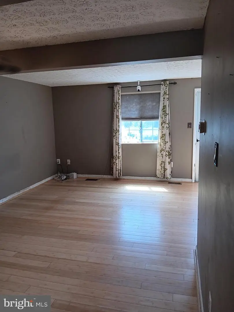 246 Canfield Ter, Frederick, MD 21702 - #3