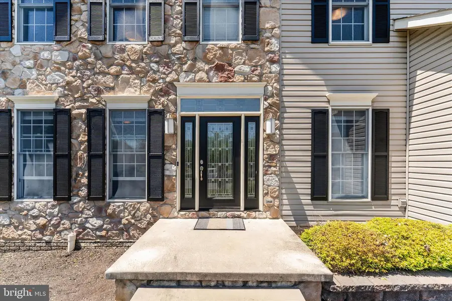 1033 Bexhill Dr, Frederick, MD 21702 - #3