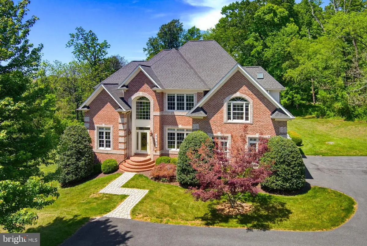 3422 Big Woods Rd, Ijamsville, MD 21754 - #1