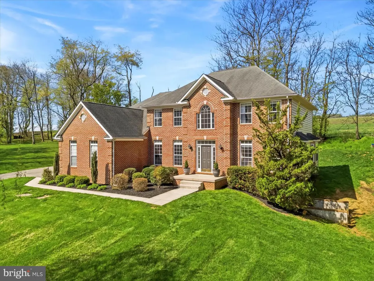 10848 Wolfsville Rd, Myersville, MD 21773 - #1