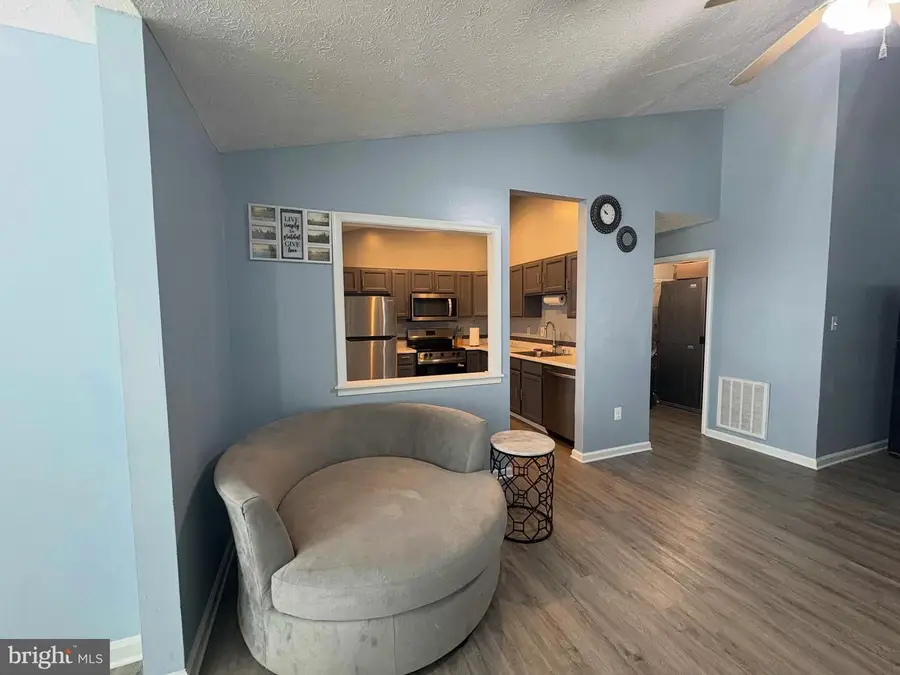 5600 Avonshire Pl ##j, Frederick, MD 21703 - #3