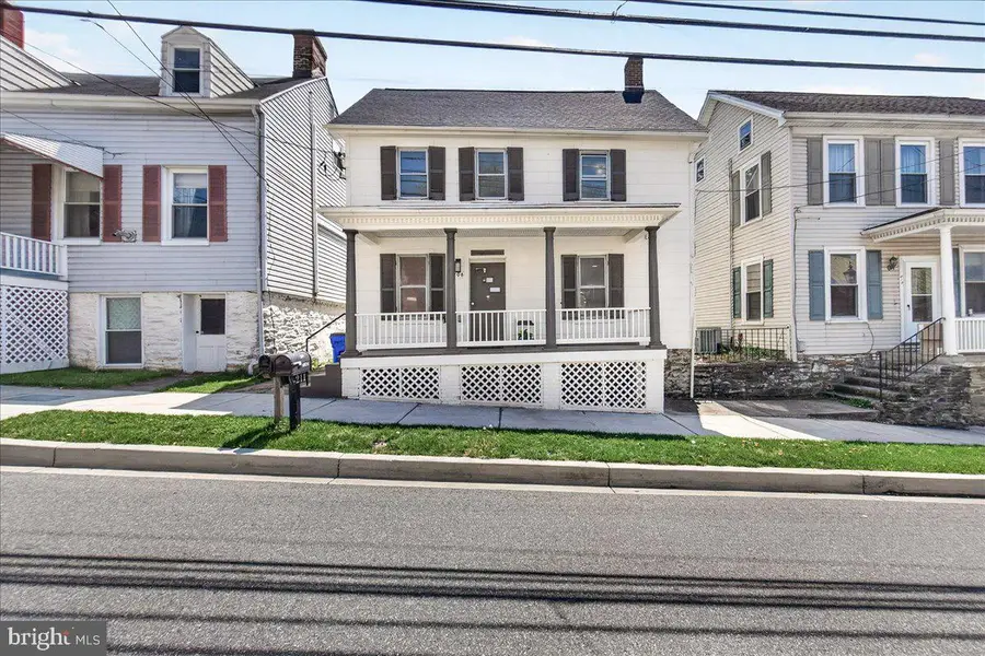 208 Main St, Middletown, MD 21769 - #2
