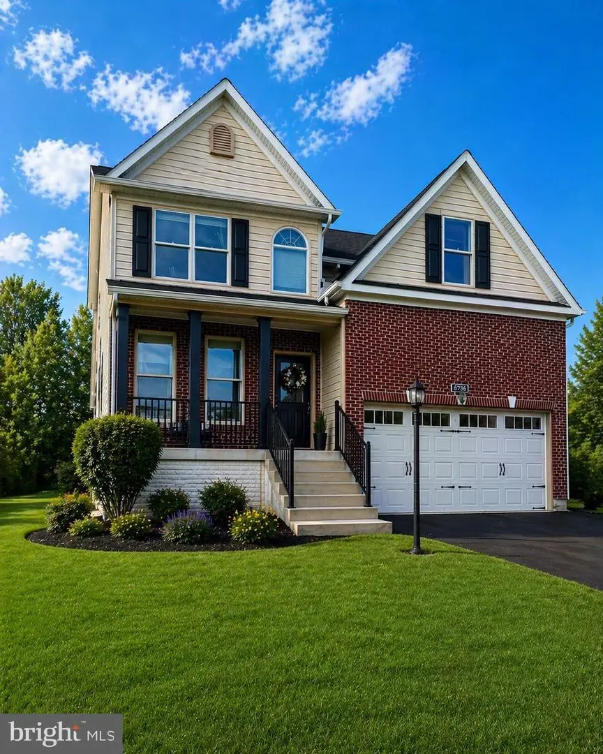 6736 Woodridge Rd, New Market, MD 21774 - #1