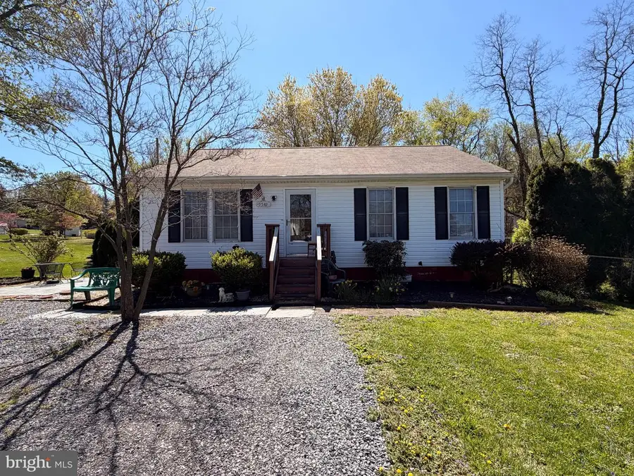 9549 Fingerboard Rd, Ijamsville, MD 21754 - #2