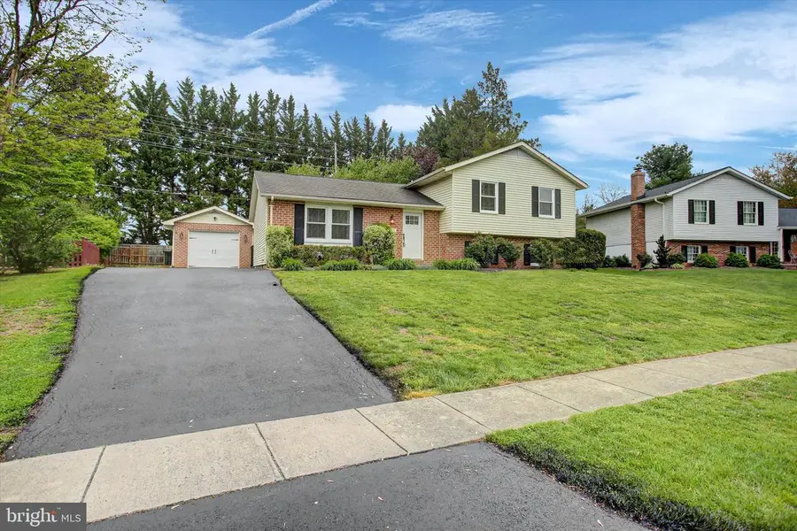 121 Albany Ave E, Walkersville, MD 21793 - #3