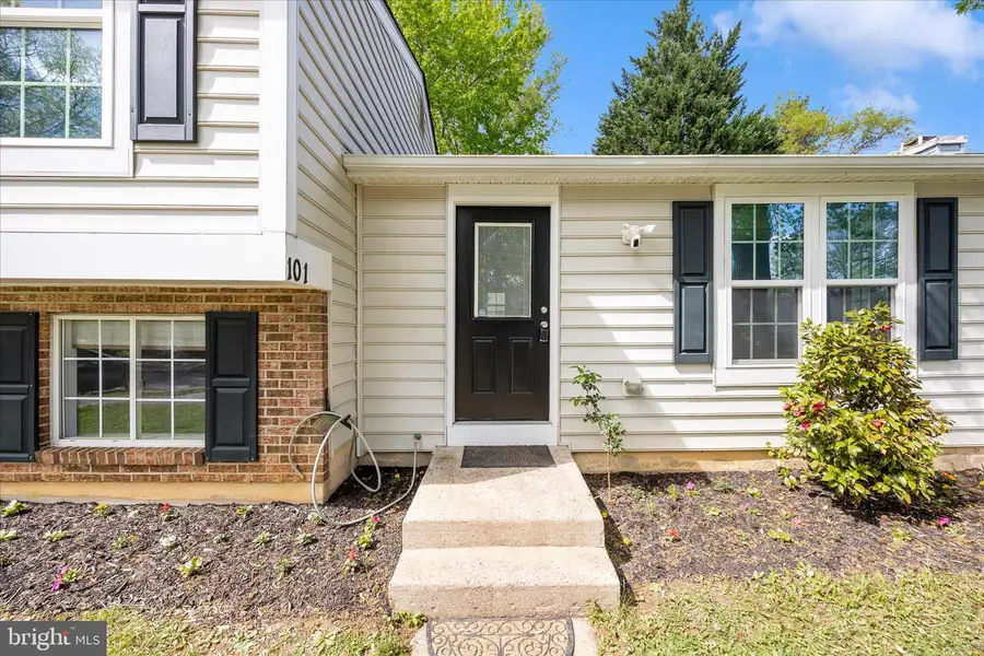 101 Andover Ct, Frederick, MD 21702 - #2