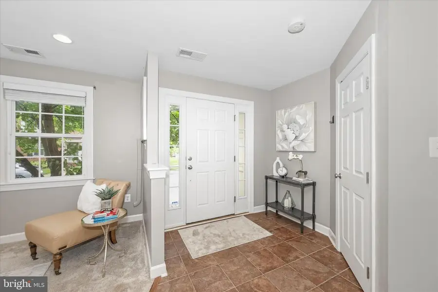 9070 Mcpherson St, Frederick, MD 21704 - #3