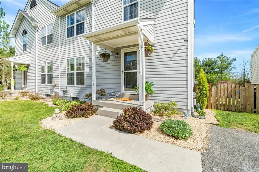 18 Robindale Dr, Emmitsburg, MD 21727 - #2