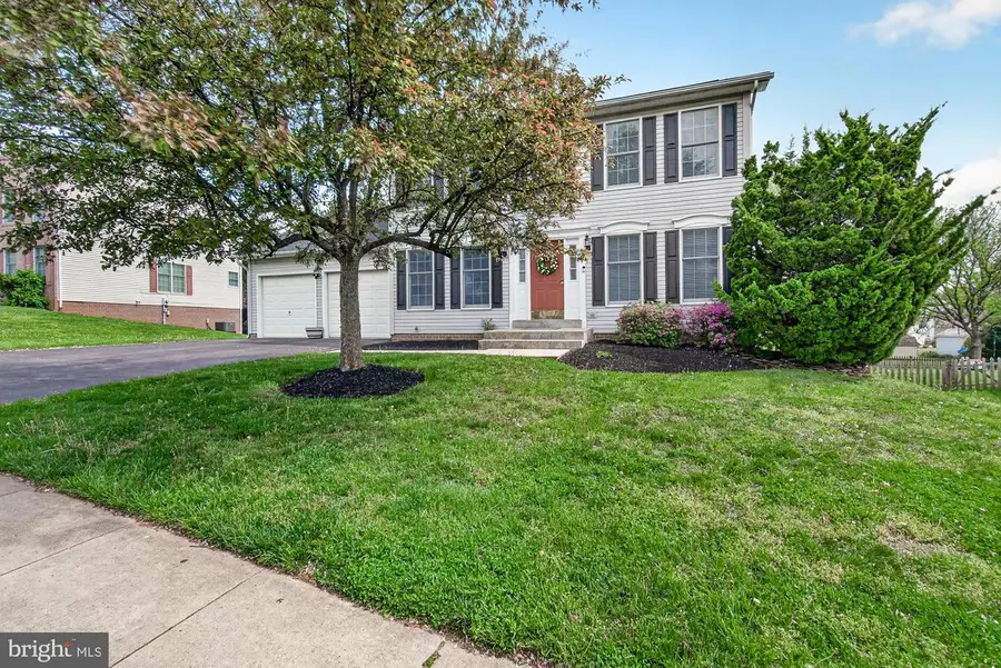 2094 E Greenleaf Dr, Frederick, MD 21702 - #2