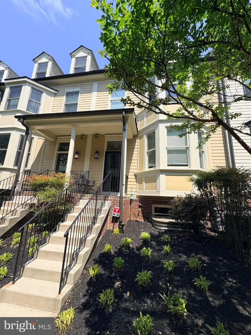 24 Maxwell Sq, Frederick, MD 21701 - #2